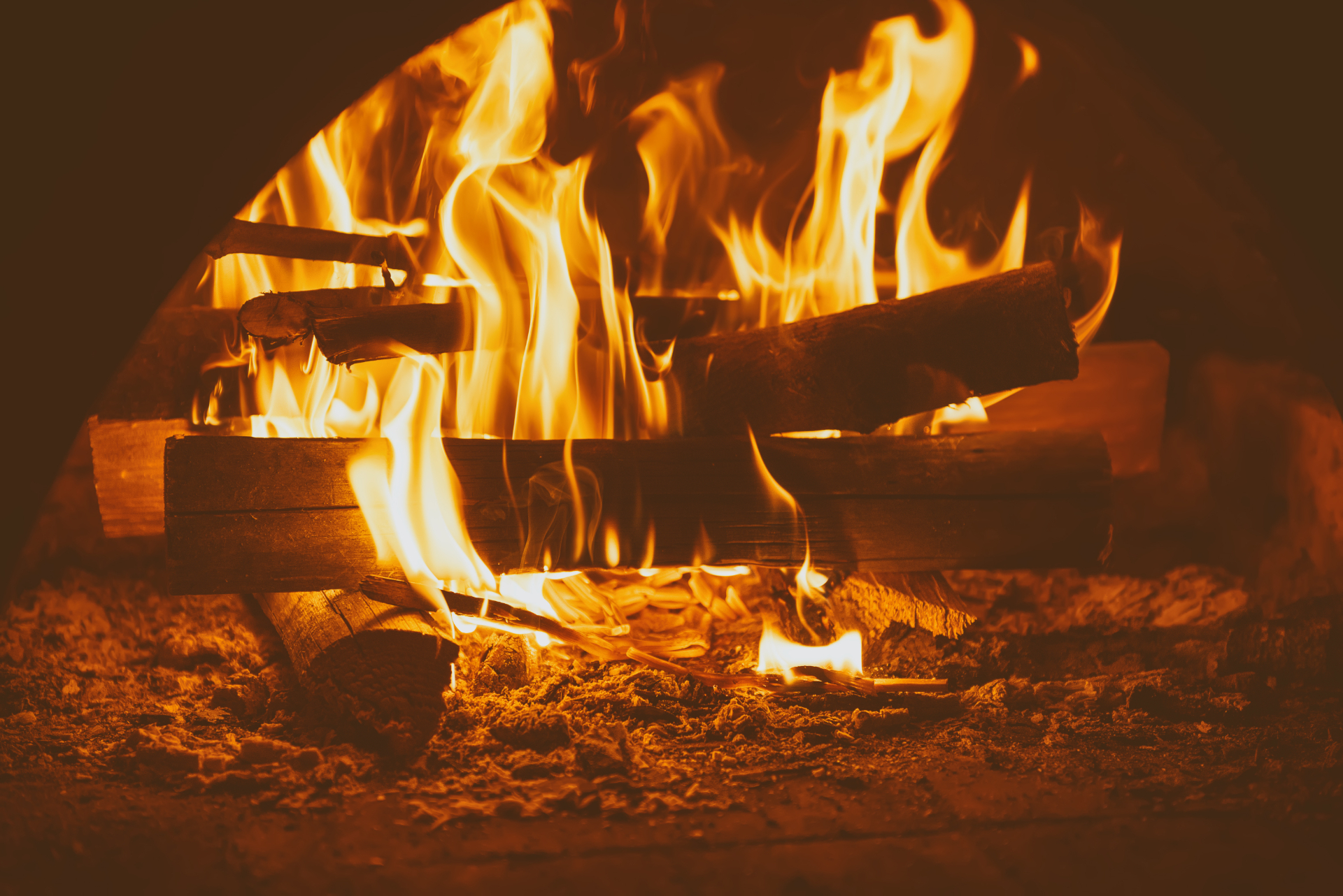 What Are The Benefits Of A Wood Burning Fire?